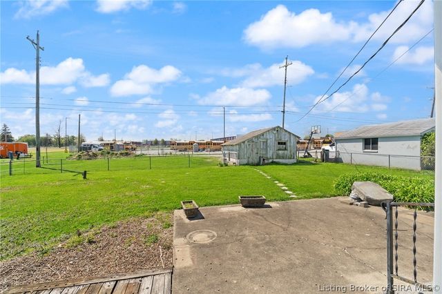 223 Virginia Avenue, Sellersburg, IN 47172