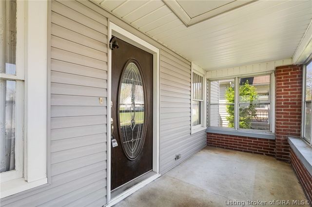 223 Virginia Avenue, Sellersburg, IN 47172