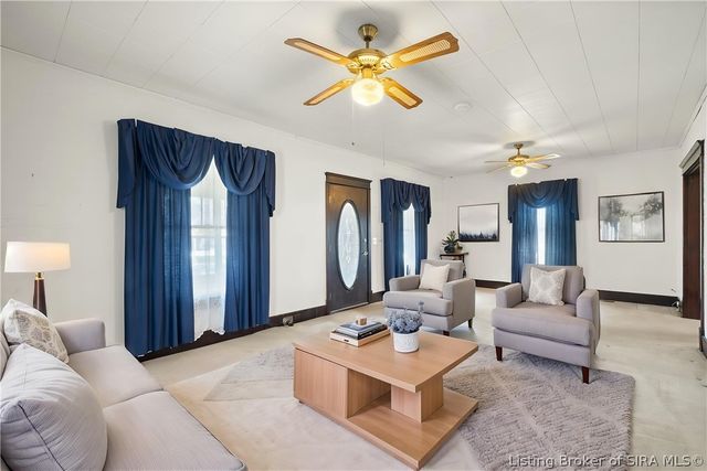 223 Virginia Avenue, Sellersburg, IN 47172