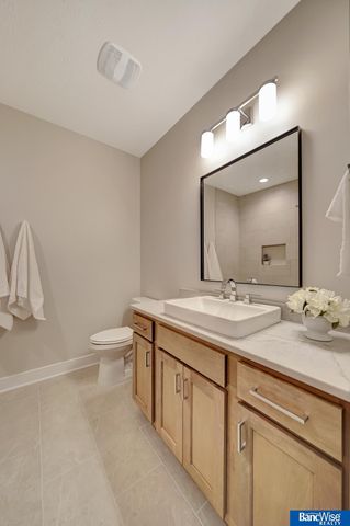 9201 Marbella Drive, Lincoln, NE 68520