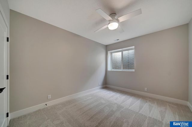 9201 Marbella Drive, Lincoln, NE 68520