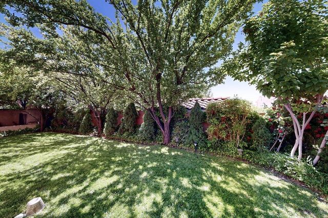 6316 Pima Place NW, Albuquerque, NM 87120