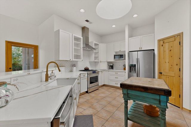 6316 Pima Place NW, Albuquerque, NM 87120