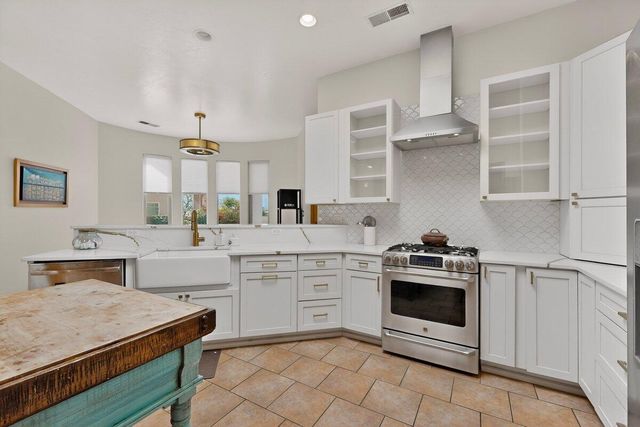 6316 Pima Place NW, Albuquerque, NM 87120