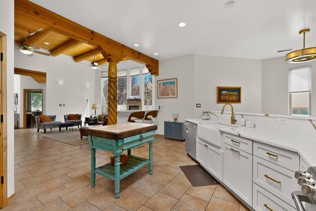 6316 Pima Place NW, Albuquerque, NM 87120