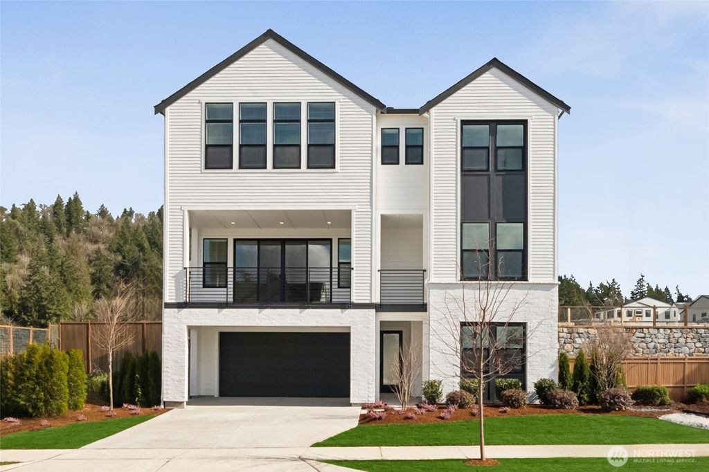 8422 137th Avenue SE #52, Newcastle, WA 98059