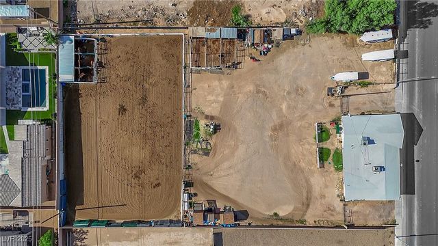 95 East Windmill Lane, Las Vegas, NV 89123