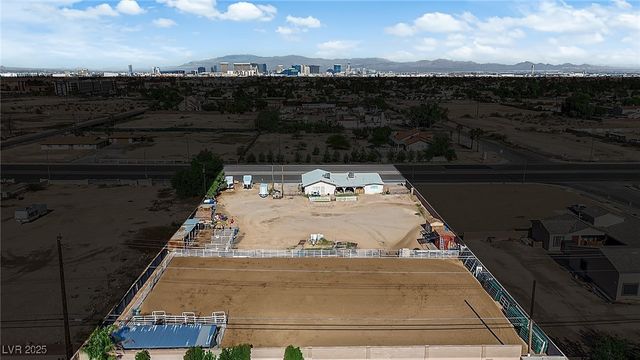 95 East Windmill Lane, Las Vegas, NV 89123