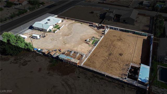 95 East Windmill Lane, Las Vegas, NV 89123