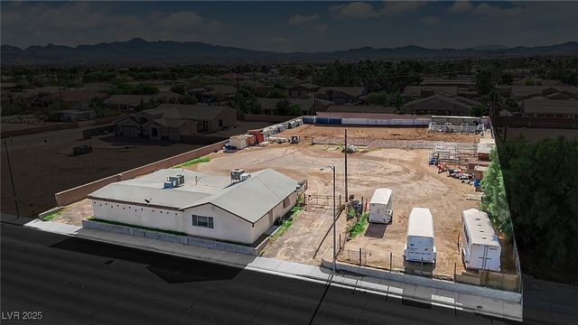 95 East Windmill Lane, Las Vegas, NV 89123