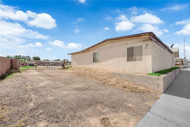 95 East Windmill Lane, Las Vegas, NV 89123