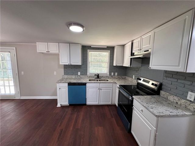 1087 W Adrian SW Circle, Conyers, GA 30094
