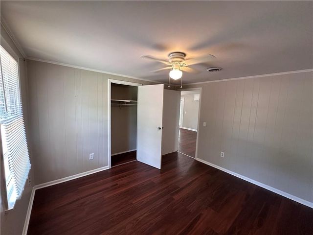 1087 W Adrian SW Circle, Conyers, GA 30094