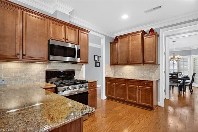 204 Jordan Ridge Way, Jamestown, NC 27282