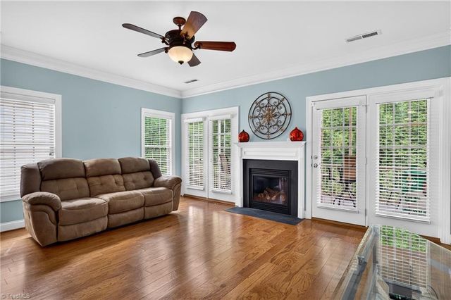 204 Jordan Ridge Way, Jamestown, NC 27282