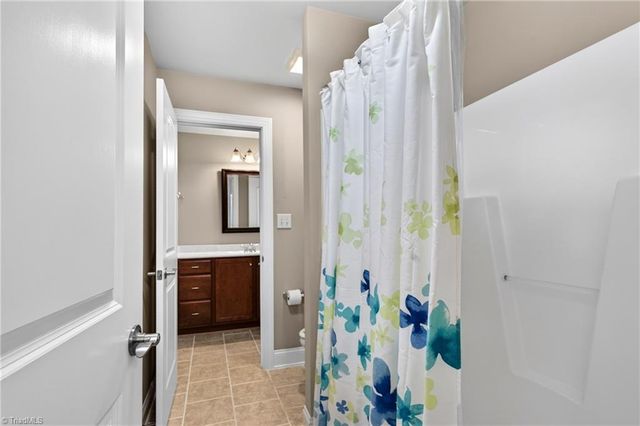 204 Jordan Ridge Way, Jamestown, NC 27282