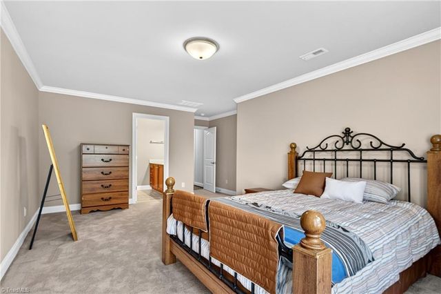 204 Jordan Ridge Way, Jamestown, NC 27282