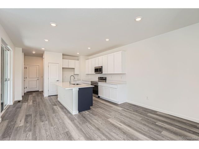 1290 S Algonquian, Aurora, CO 80018