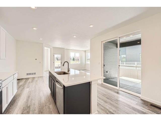 1290 S Algonquian, Aurora, CO 80018