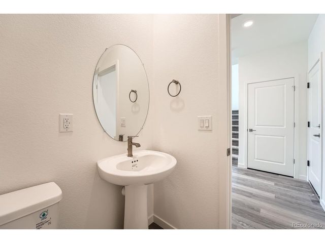 1290 S Algonquian, Aurora, CO 80018