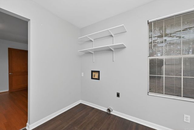 8517 Fairwood Road, Mabelvale, AR 72103