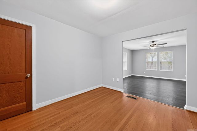 8517 Fairwood Road, Mabelvale, AR 72103