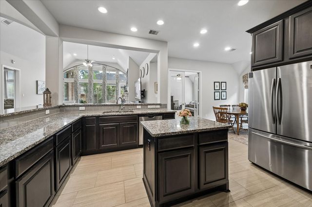 23435 Tavola Rosa Drive, New Caney, TX 77357