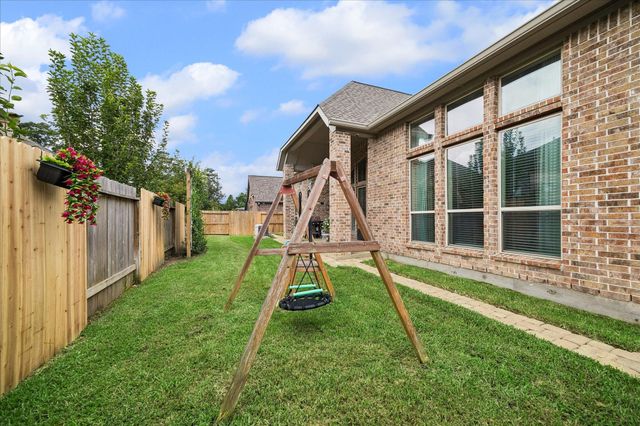 23435 Tavola Rosa Drive, New Caney, TX 77357