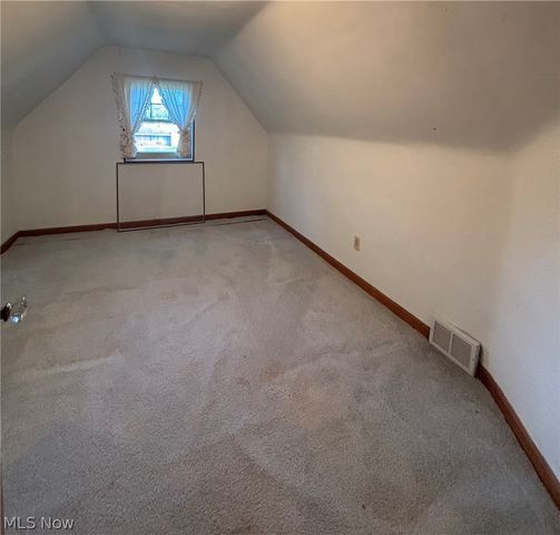 6862 York Road, Parma Heights, OH 44130