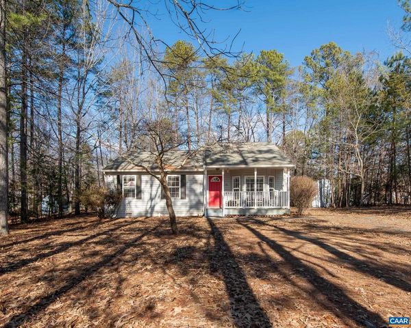 24 LOBLOLLY RD, Palmyra, VA 22963