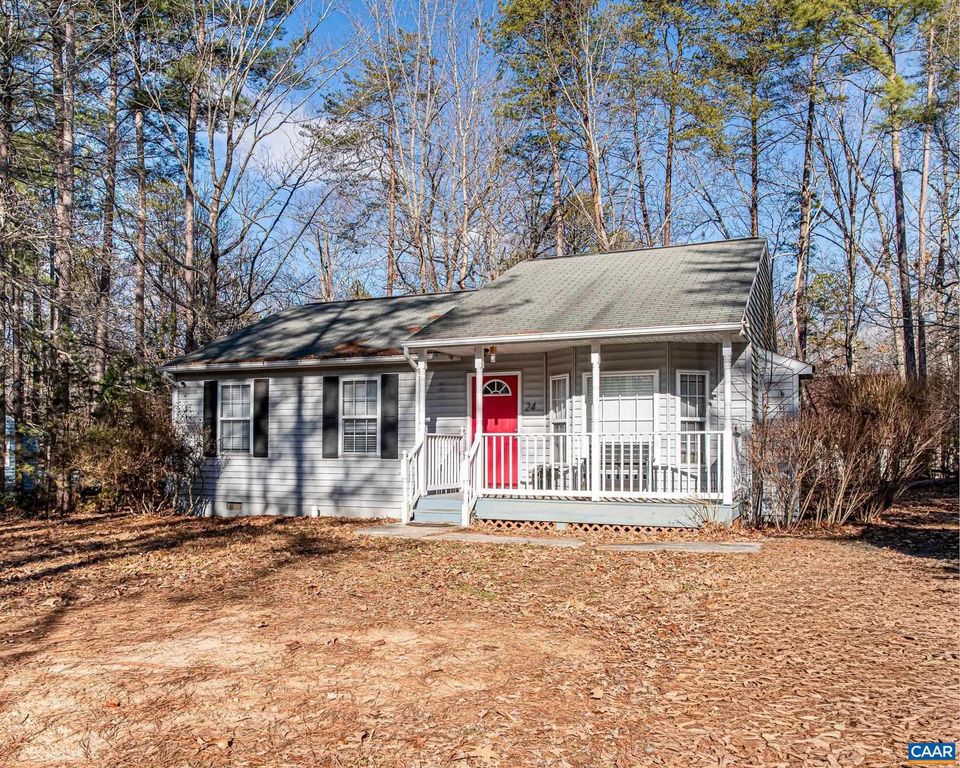 24 LOBLOLLY RD, Palmyra, VA 22963