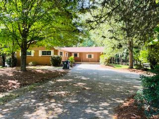 340 Bates Avenue, Fayetteville, GA 30215