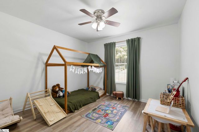 26 Michell Drive, Taylors, SC 29687
