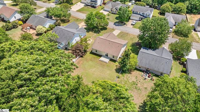 26 Michell Drive, Taylors, SC 29687
