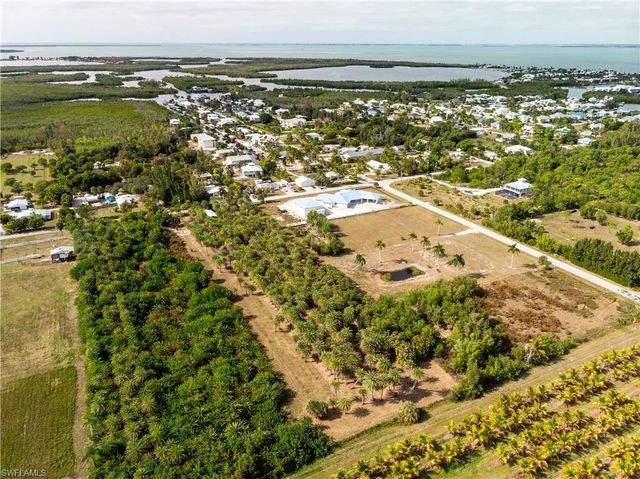 15890 Quail TRL, Bokeelia, FL 33922