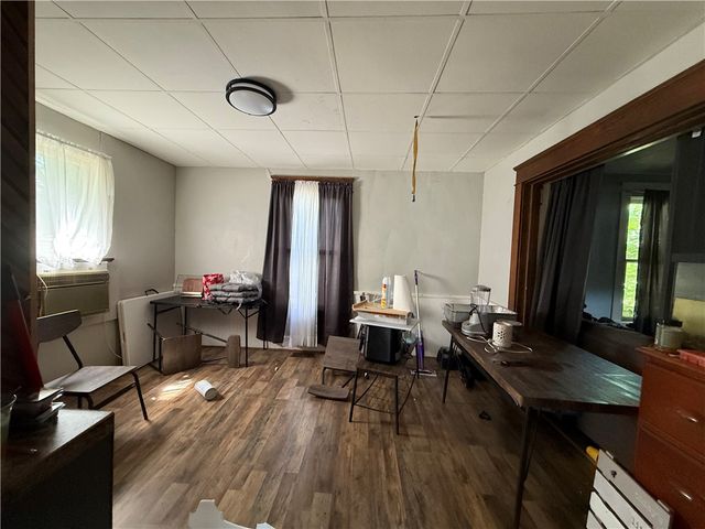 930 Marshall Ave, New Castle, PA 16101