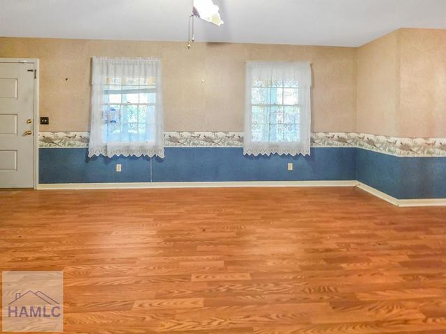 203 Debbie Drive, Statesboro, GA 30458