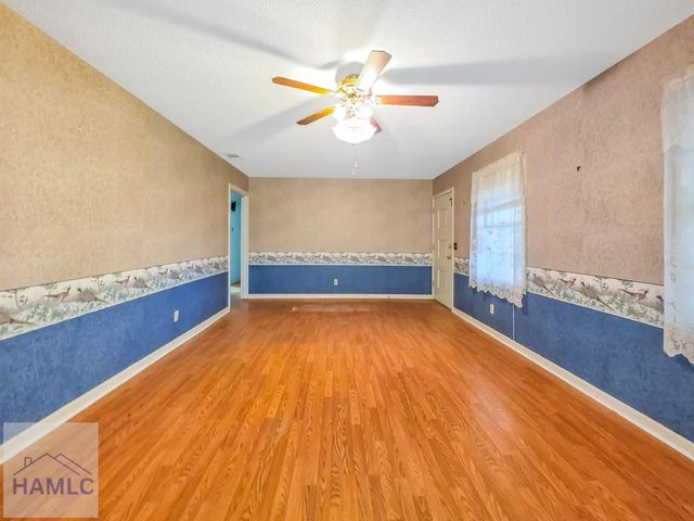 203 Debbie Drive, Statesboro, GA 30458