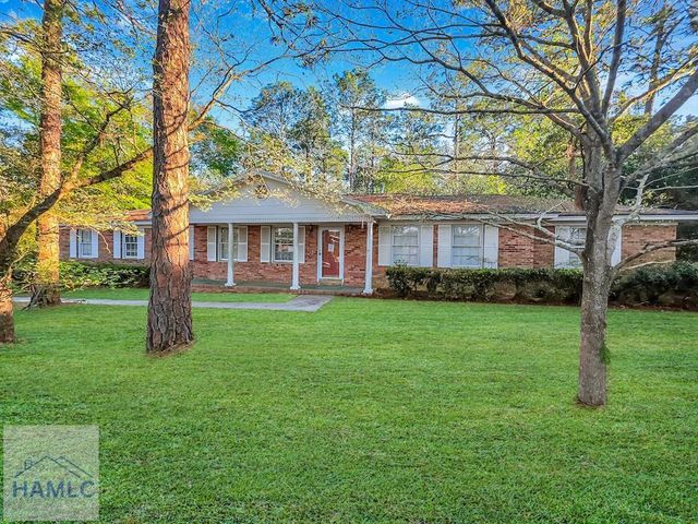 203 Debbie Drive, Statesboro, GA 30458