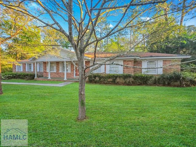 203 Debbie Drive, Statesboro, GA 30458
