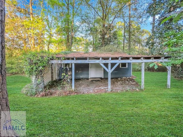 203 Debbie Drive, Statesboro, GA 30458