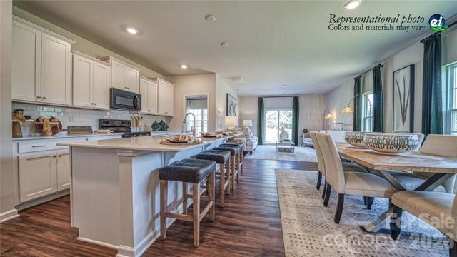 7502 Starwatch Court, Maiden, NC 28650