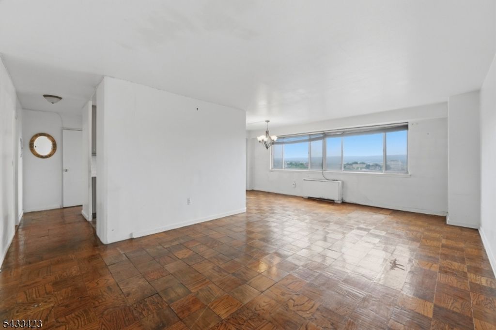 275 Prospect St 14B, East Orange City, NJ 07017 — photo 2
