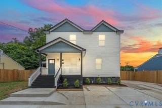 307 Mistletoe St, Petersburg, VA 23803