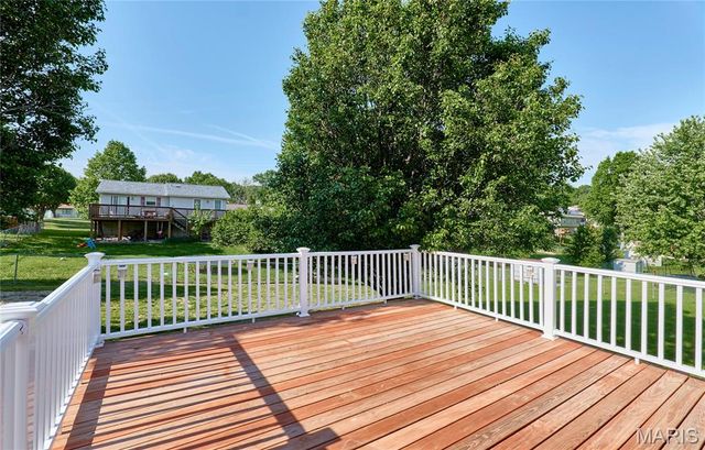 2118 Larkspur Landing, Imperial, MO 63052
