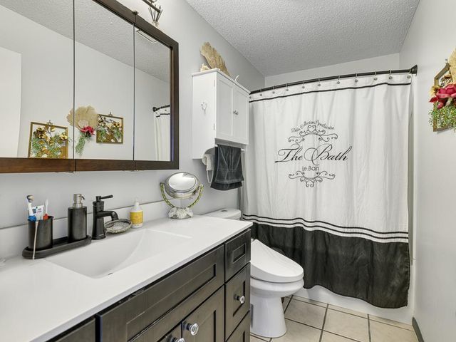 1470 Arden View Drive, Arden Hills, MN 55112