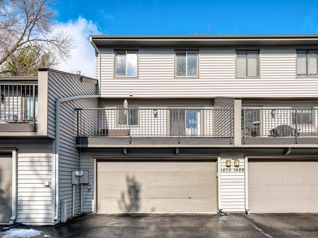 1470 Arden View Drive, Arden Hills, MN 55112