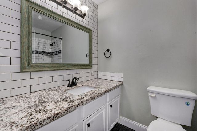 503 N Cherry Circle, Nixa, MO 65714