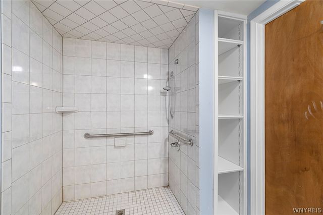 1847 Weston Avenue, Niagara Falls, NY 14305