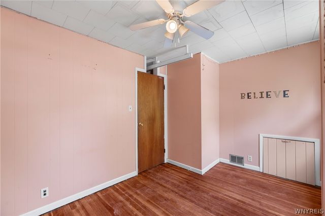 1847 Weston Avenue, Niagara Falls, NY 14305
